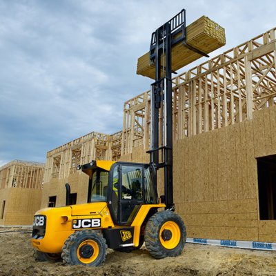 Forklift unloading machinery and industrial equipment in Uxbridge